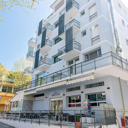 Hotel Santiago リミニ エクステリア 写真