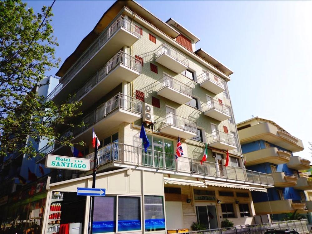 Hotel Santiago リミニ エクステリア 写真
